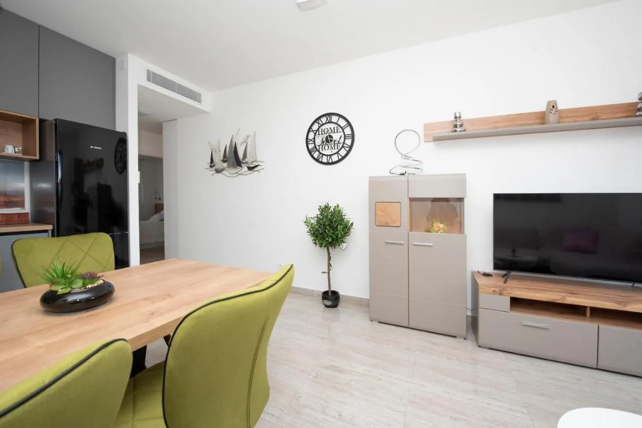 Apartman Gabriela Trogir Apartment