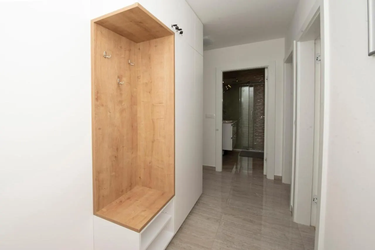 Apartman Gabriela Trogir