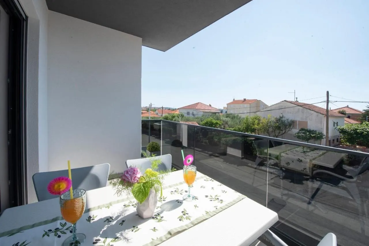 Apartman Gabriela Trogir 0*,